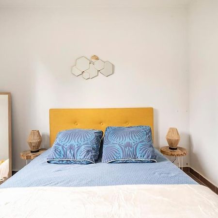 Appartement Avec Jardin Et Terrasse Pres De Paris Mantes-la-Jolie ภายนอก รูปภาพ