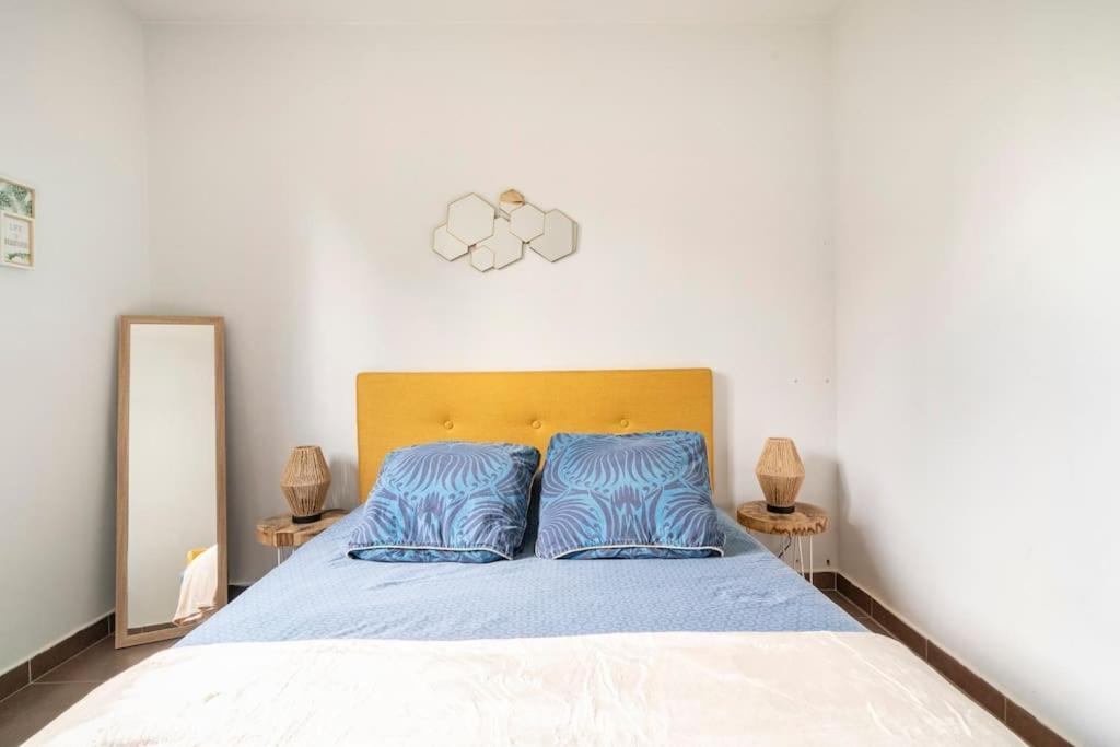 Appartement Avec Jardin Et Terrasse Pres De Paris Mantes-la-Jolie ภายนอก รูปภาพ